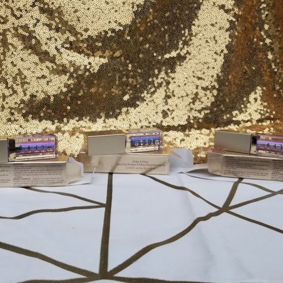 NEW Stila Mermaid Collection Glitter and Glow - Picture 3 of 3